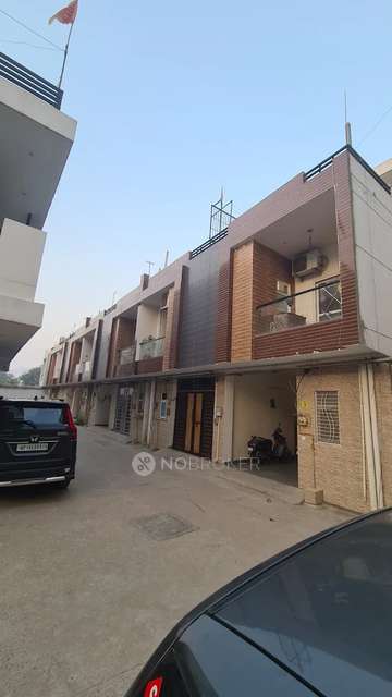 2 BHK Villa In Ashoka Green Residency for Rent  In Noida Extension Greater Noida West