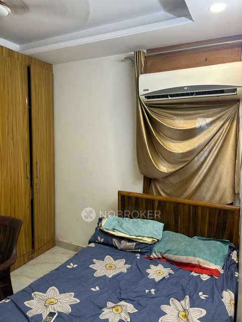 1 BHK Flat In Ashram for Rent  In Ashram