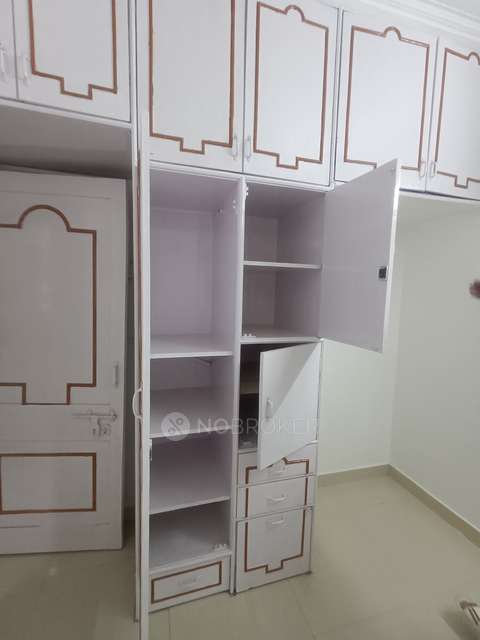 3 BHK Flat In Arun Vihar Sector 37 Noida  For Sale  In Noida Sector 37