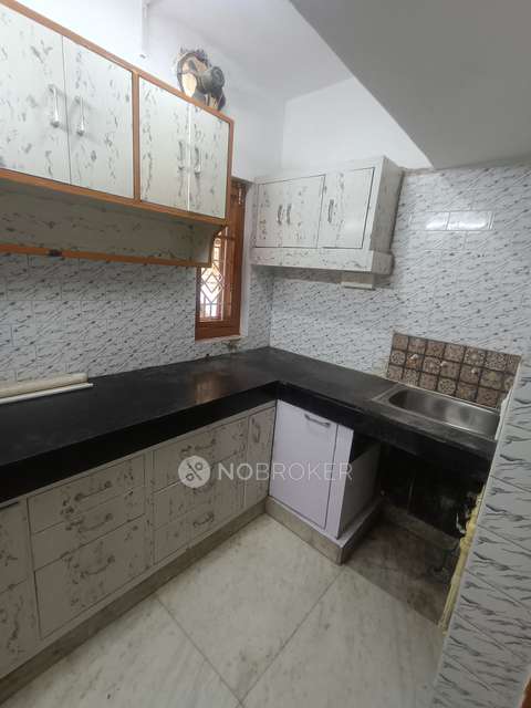 3 BHK Flat In Arun Vihar Sector 37 Noida  For Sale  In Noida Sector 37