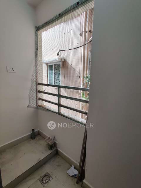 3 BHK Flat In Santha Towers For Sale  In Paruthippattu