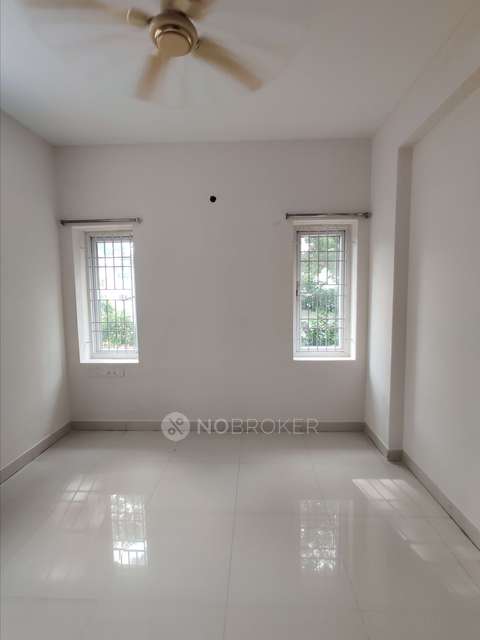3 BHK Flat In Santha Towers For Sale  In Paruthippattu