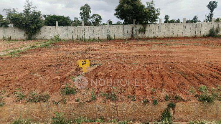 Plot For Sale  In Sr Garden  In Uganavadi Road