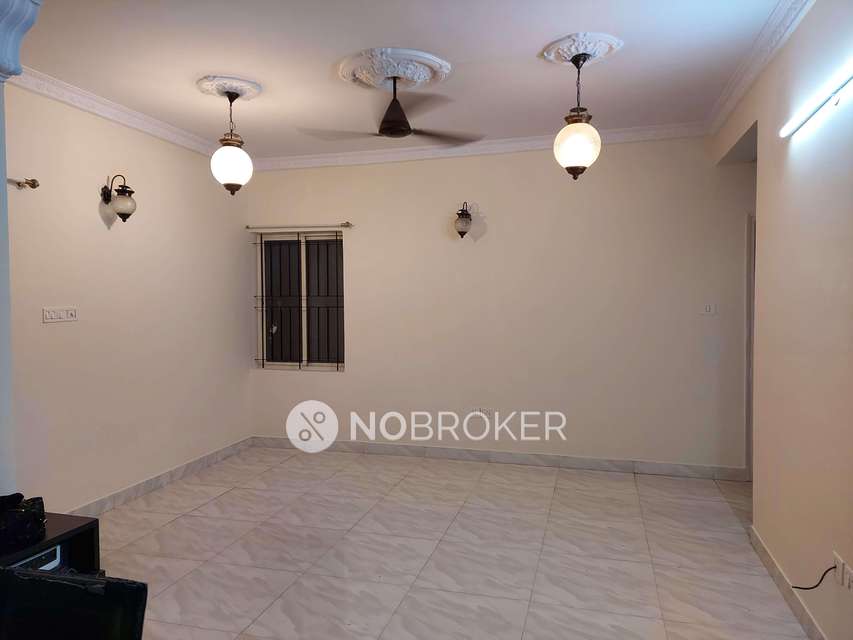 2 BHK Flat In Gr Queens Amber Apartment For Sale  In Arekere Gate Junction