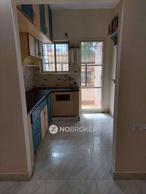 2 BHK Flat In Gr Queens Amber Apartment For Sale  In Arekere Gate Junction