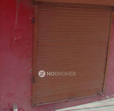 Shop in Mehrauli, Delhi for sale 