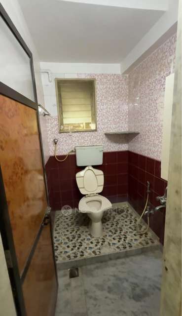 1 BHK Flat In Saqlania Tower For Sale  In Mandvi