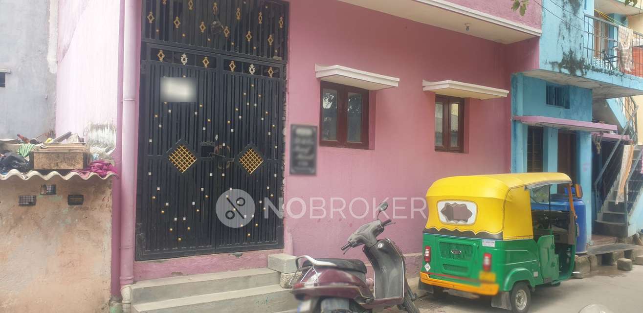 4+ BHK Flat For Sale  In Banashankari