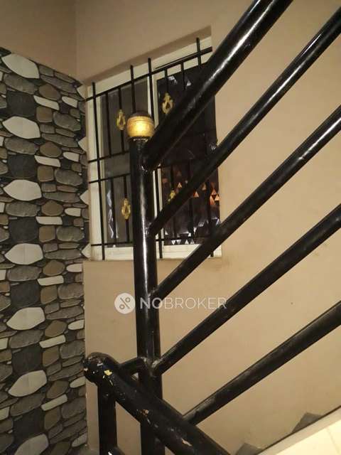 4+ BHK Flat For Sale  In Banashankari