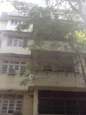 1 RK Flat In Parekh Building for Rent  In Dadar West