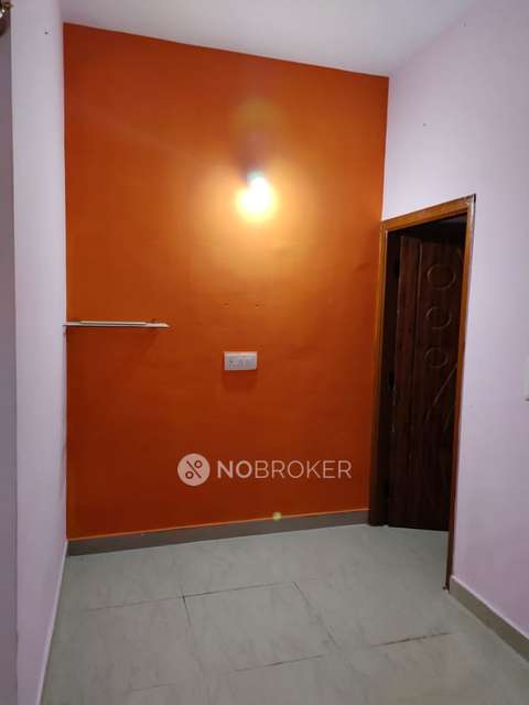 1 BHK Flat In Standalone Building	 for Rent  In Banashankari