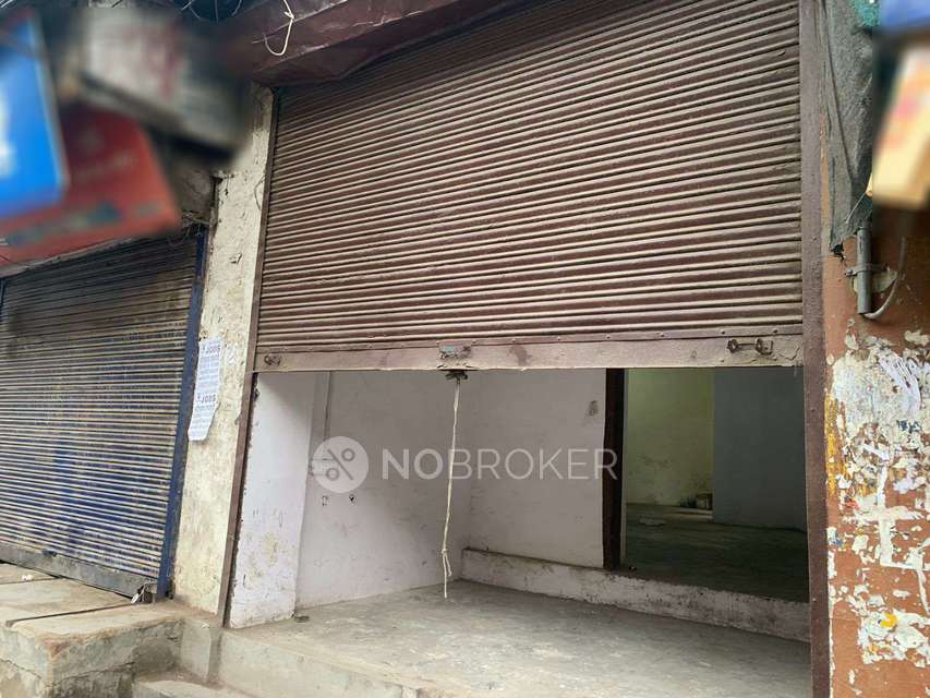 Godown/Warehouse in Sarai Rohilla, Delhi for Rent 