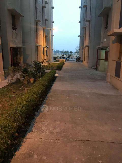 1 BHK Flat In Manokamna Apartment For Sale  In Rohini