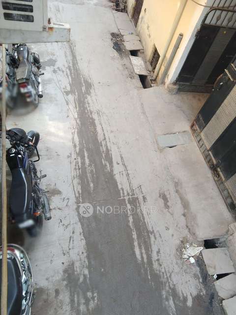 1 BHK Flat For Sale  In Sangam Vihar