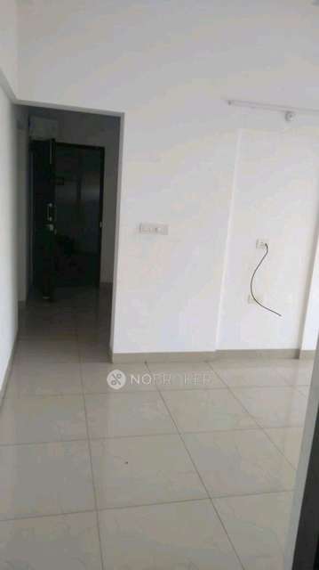 1 BHK Flat In Amanora Park Victory Tower, for Rent In Near Manjri Rd Hadapsar