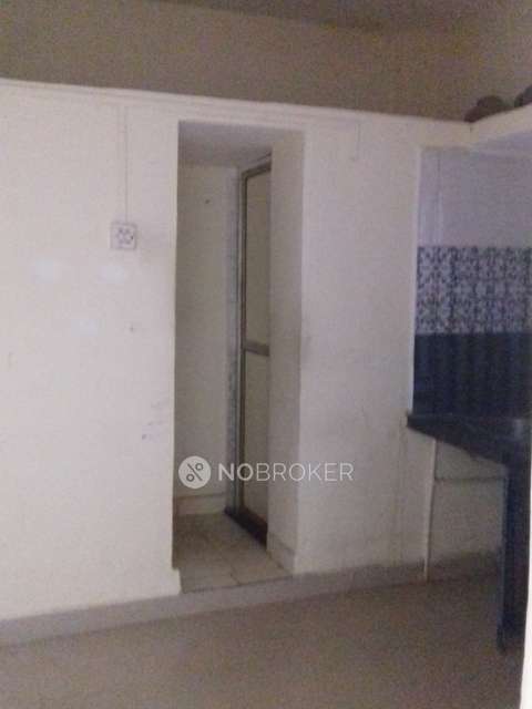 1 BHK Flat In Standalone Building  for Rent  In Dhanori