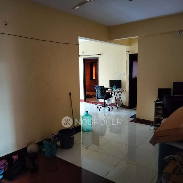 3 BHK Flat In Sharief Apartment For Sale  In Mahadevapura