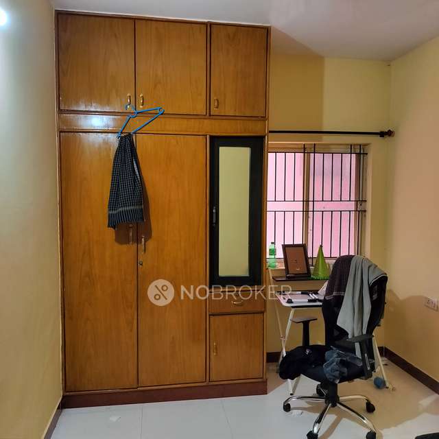 3 BHK Flat In Sharief Apartment For Sale  In Mahadevapura