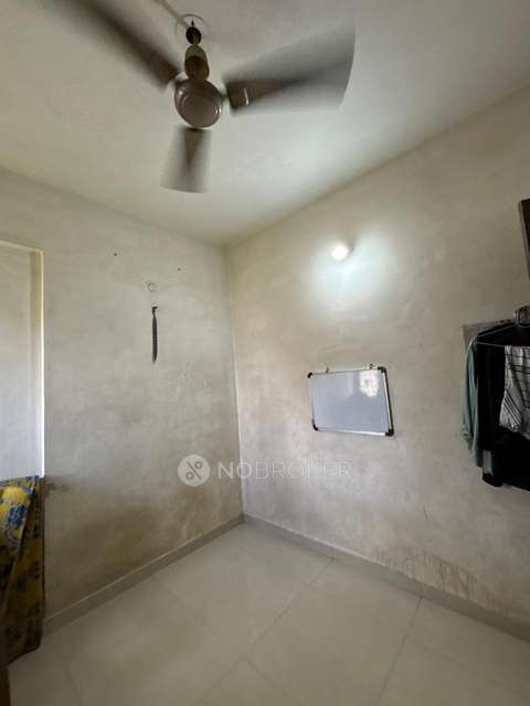 1 BHK Flat In Yash Plaza For Sale  In Chikhali