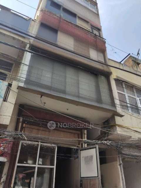 Showroom in Khanpur, Delhi for Rent 