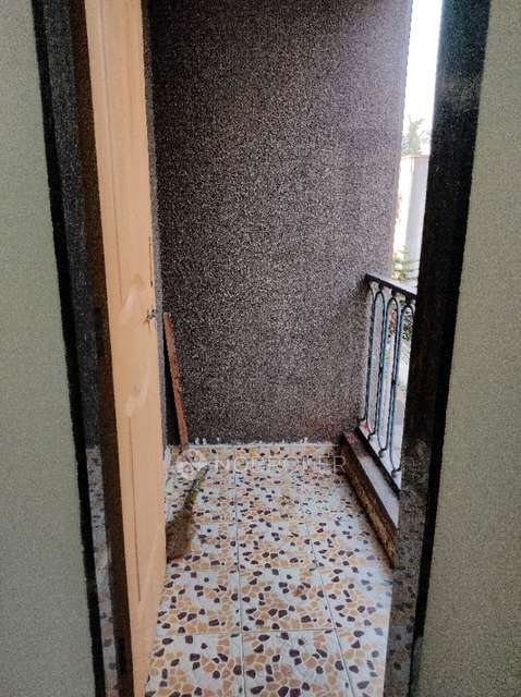 2 BHK Flat In Tulsi Apartment for Rent In Warje