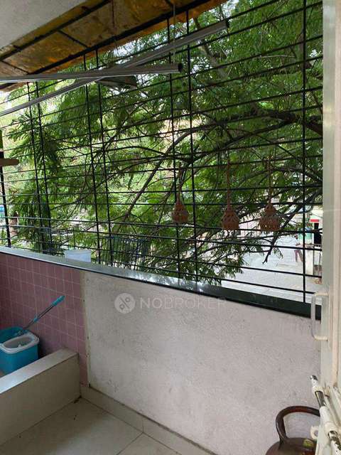 Single Room for Female In 3 BHK  In Mahesh Kunj  In Hanuman Nagar, Wadarvadi