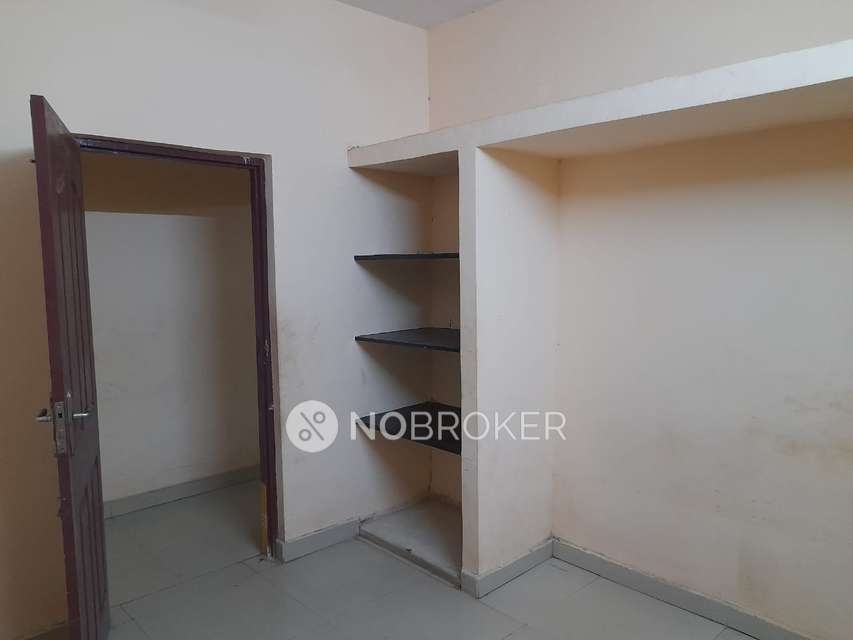 1 BHK House for Rent  In W6vw+6wq, Mahatma Gandhi Nagar, Neelankarai, Chennai, Tamil Nadu 600115, India