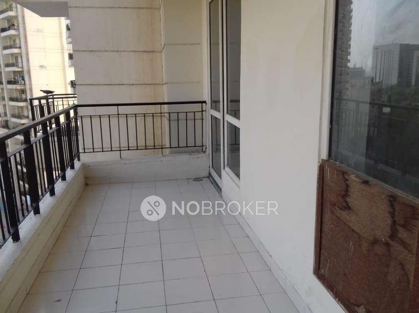 3 BHK Flat In Jmd Garden, Sector 33 Gurgaon For Sale  In Sector 33