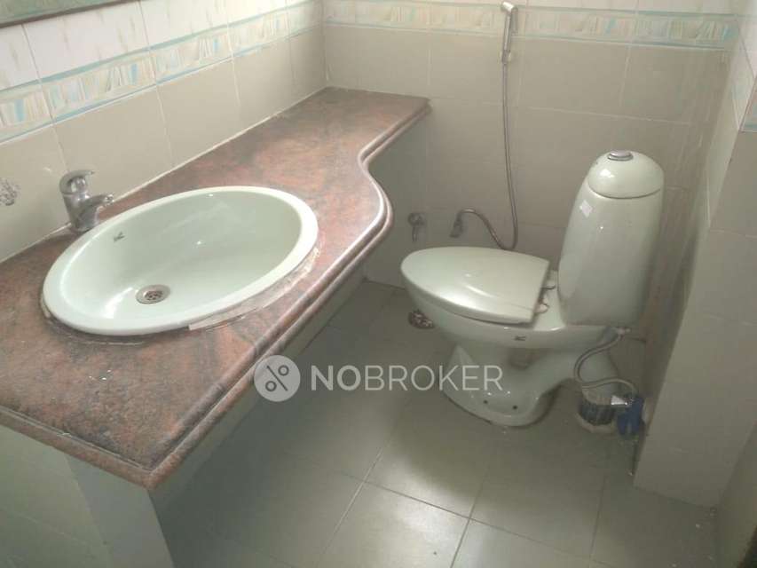 3 BHK Flat In Jmd Garden, Sector 33 Gurgaon For Sale  In Sector 33