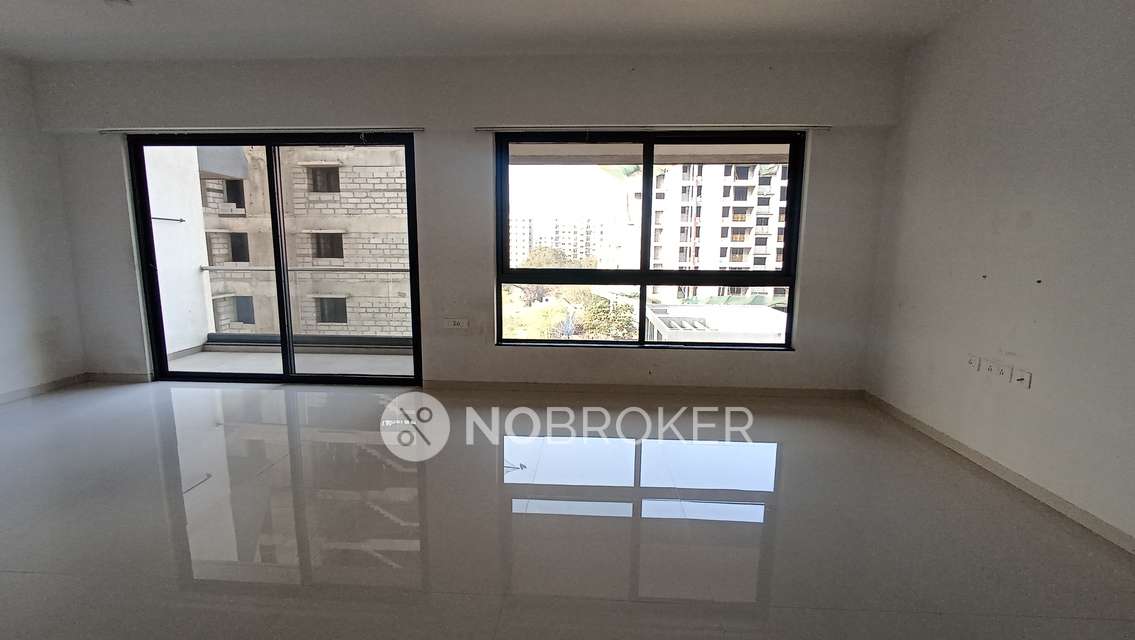 4 BHK Flat In Green Park By Capricorn Group for Rent  In Kondhwa