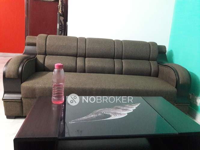 2 BHK Flat In Parsvnath Estate  For Sale  In Omega 1