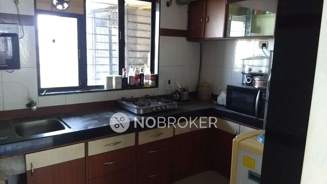 2 BHK Flat In Ahimsa Niketan Chs, Malad West for Rent  In Malad West