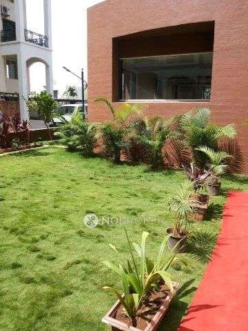 2 BHK Flat In Maple Woodz For Sale  In Wagholi