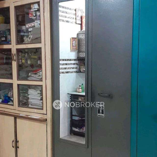 1 RK House For Sale  In Khar East