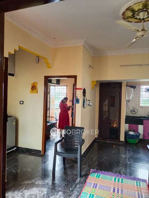 4+ BHK Flat In Standalone Building  For Sale  In Smv Layout