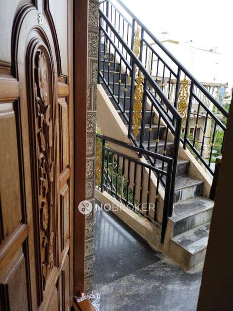 4+ BHK Flat In Standalone Building  For Sale  In Smv Layout