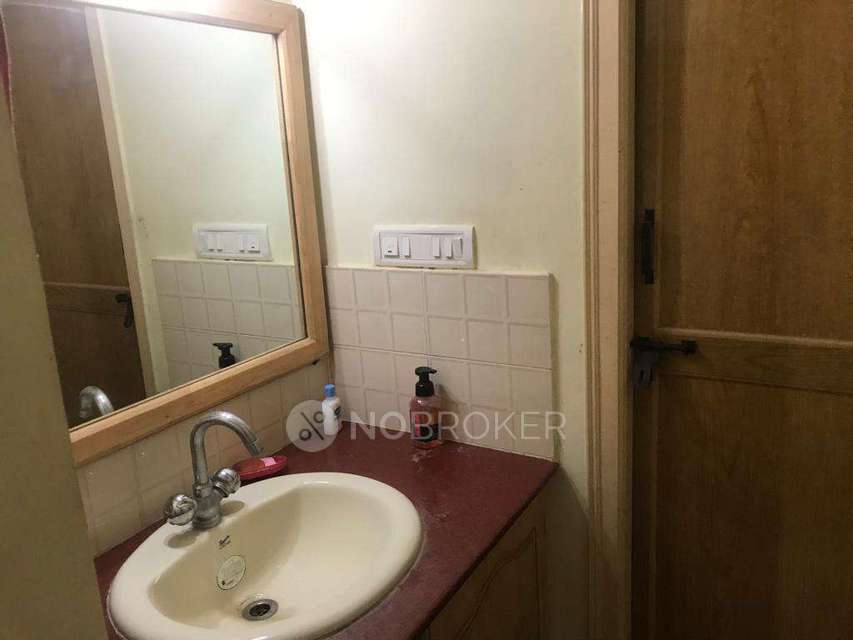 4+ BHK House For Sale  In  Devarachikkana Halli 