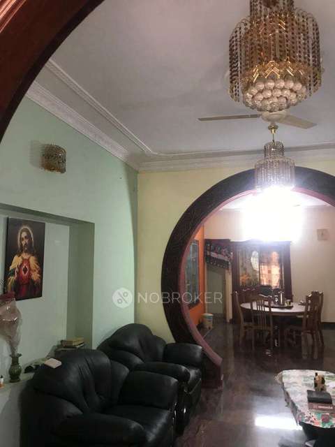 4+ BHK House For Sale  In  Devarachikkana Halli 