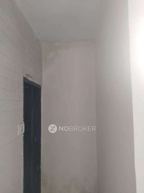 2 BHK Flat In Standalone Buidling For Sale  In Okhla 