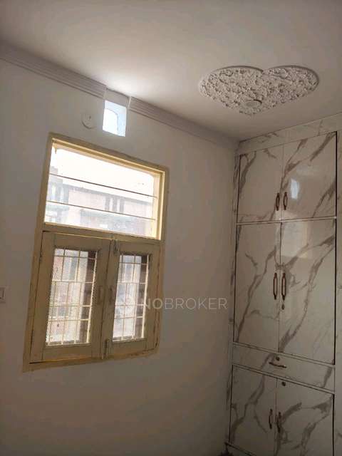 1 BHK House for Rent  In  Dwarka Mor