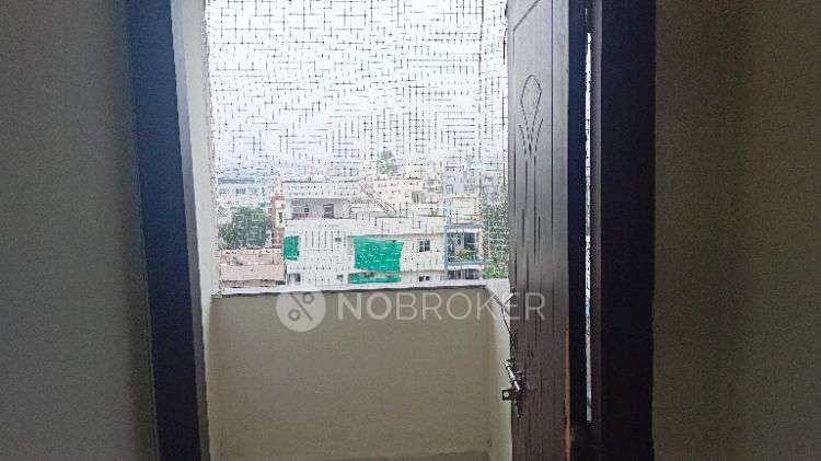 2 BHK Flat In Ganesh Enclave For Sale  In *********** Maruthinagar, Vanasthalipuram, Hyderabad, Telangana 500070, India