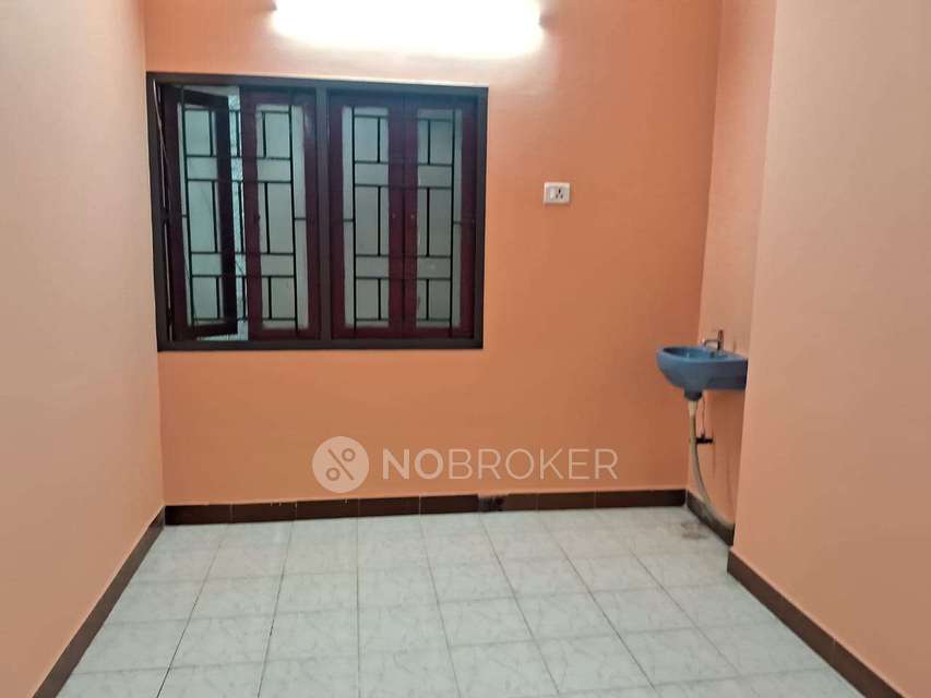 2 BHK Flat In Sr  Rishab Flats, Velachery For Sale  In Velachery