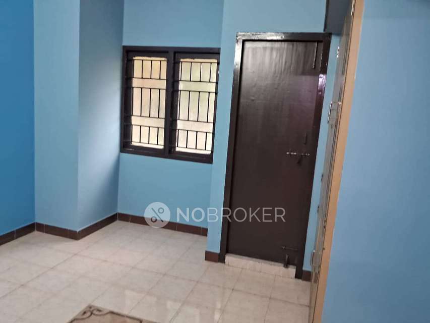 2 BHK Flat In Sr  Rishab Flats, Velachery For Sale  In Velachery