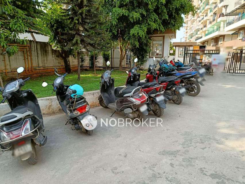 3 BHK Flat In Keerthi Royal Palms For Sale  In Electronic City