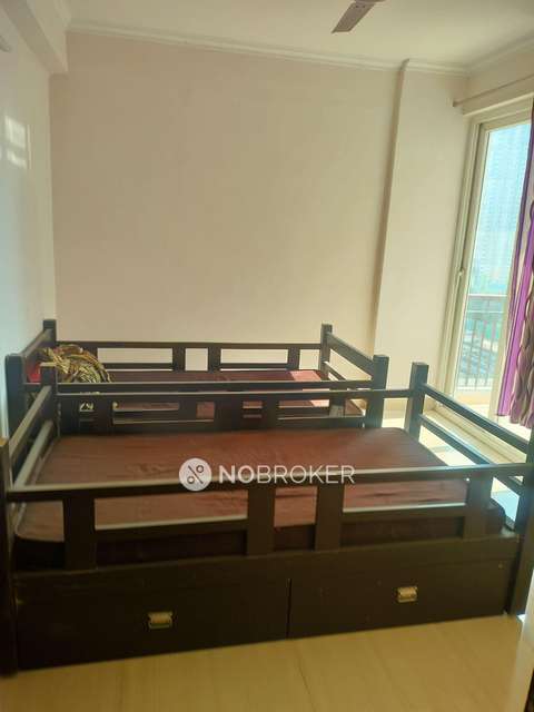 3 BHK Flat In Amrapali Leisure Park For Sale  In Sector-1