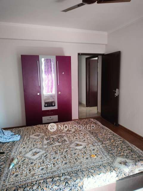 3 BHK Flat In Amrapali Leisure Park For Sale  In Sector-1