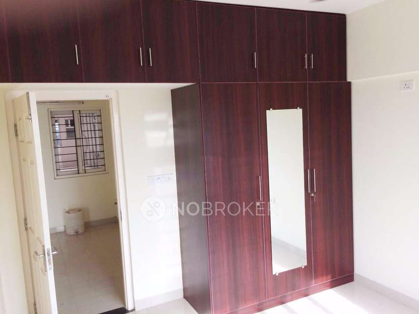 3 BHK Flat In Embassy Residency For Sale  In Cheran Nagar,perumbakkam
