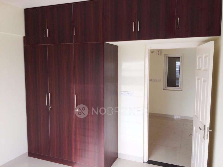 3 BHK Flat In Embassy Residency For Sale  In Cheran Nagar,perumbakkam