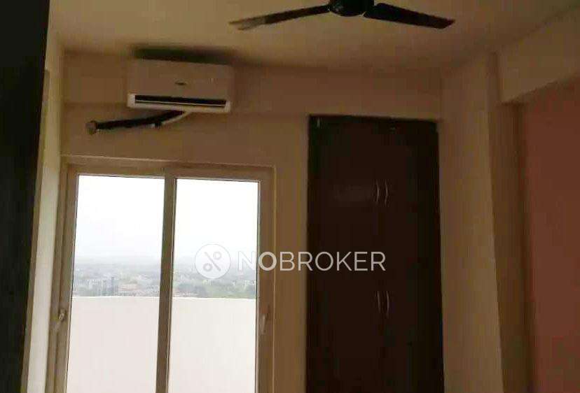 2 BHK Flat In Victory Central For Sale  In Sector 12