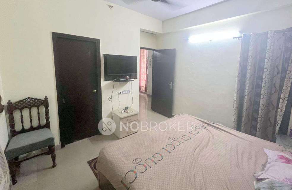 2 BHK Flat In Ace  Platinum For Sale  In Zeta I